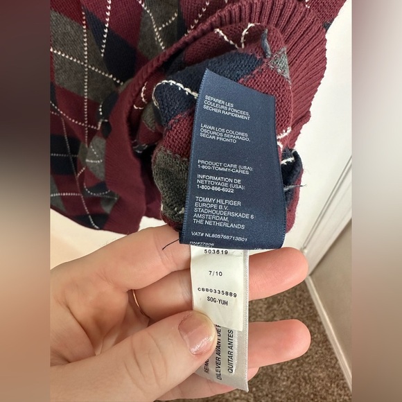 Tommy Hilfiger Mens Argyle Sleeveless Sweater Vest Burgundy/Gray/Navy L #1634 - Picture 5 of 6